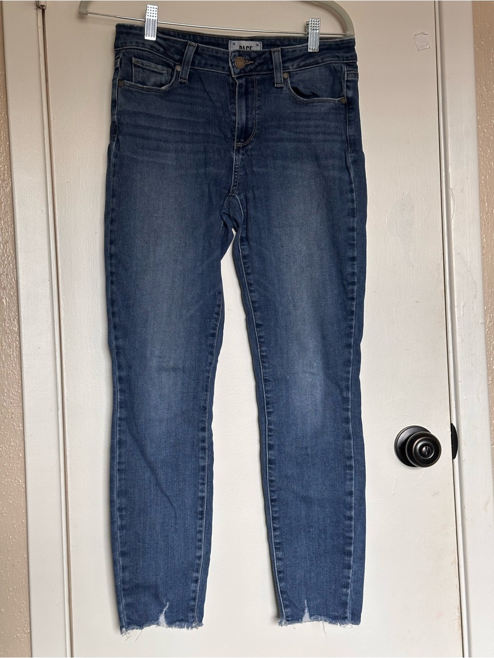 PAIGE Ankle Skinny Jeans Raw Distressed Hem Blue Wash Size 28